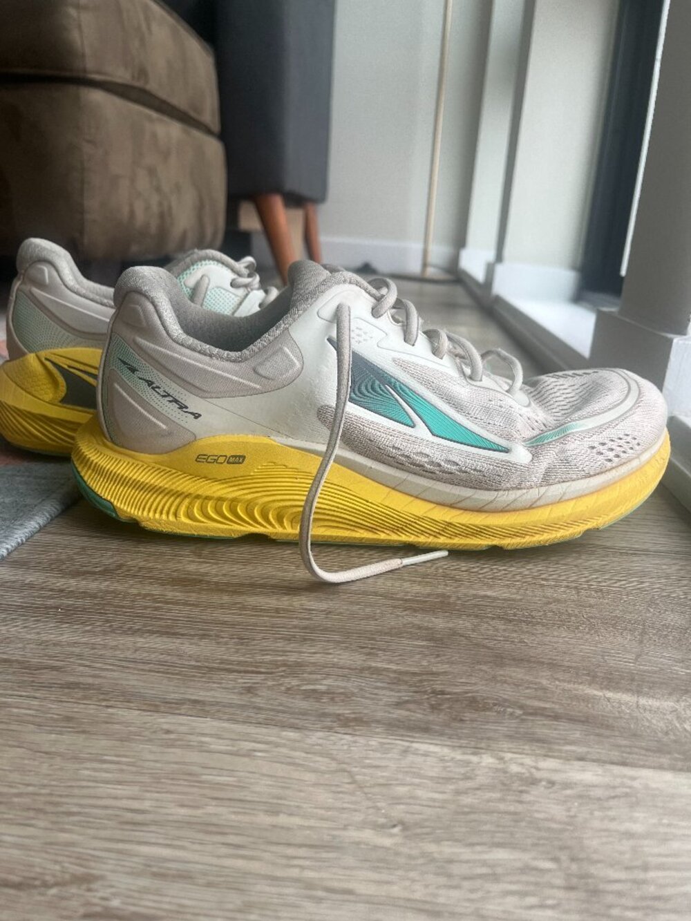 Men's Altra Paradigm 6 (discontinued) (Size 9.5 Mens)